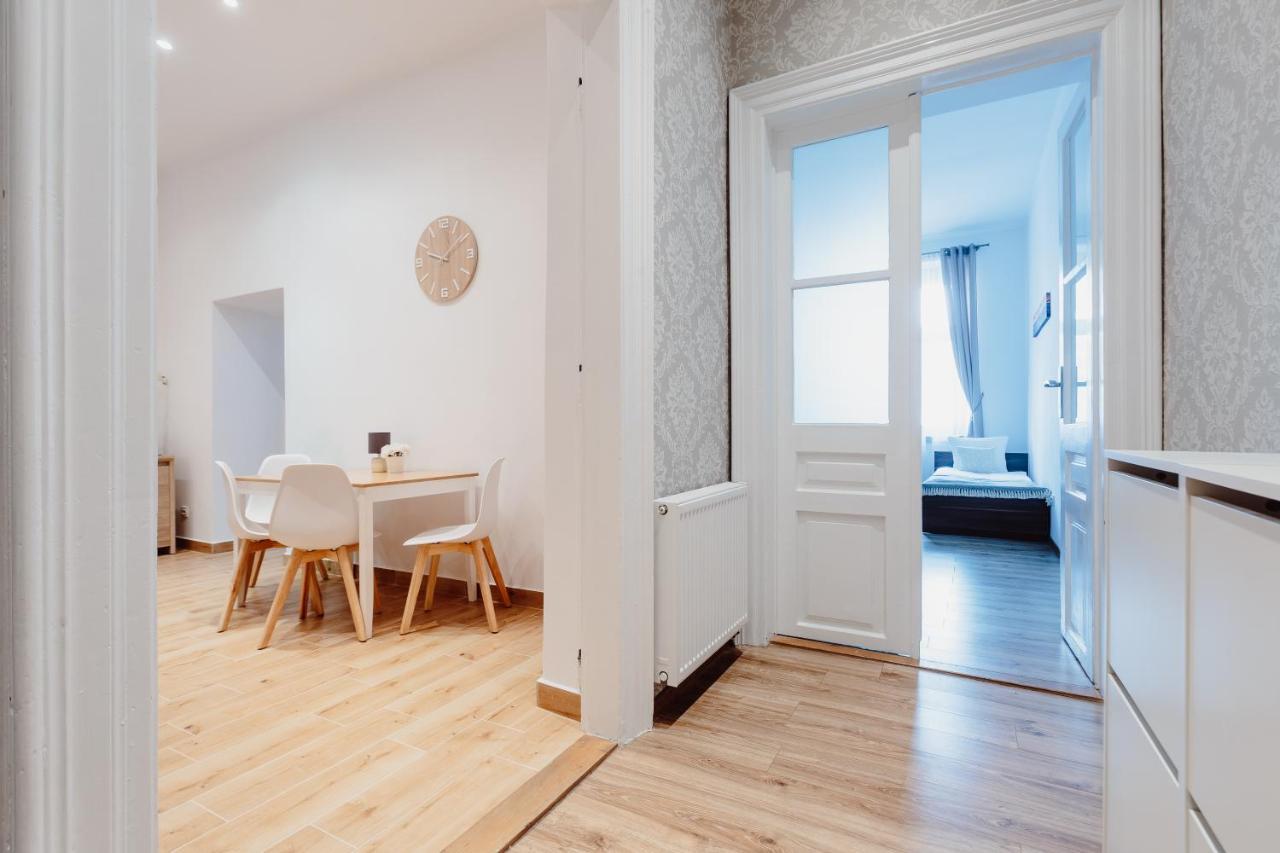 Atticus Apartments クラクフ エクステリア 写真