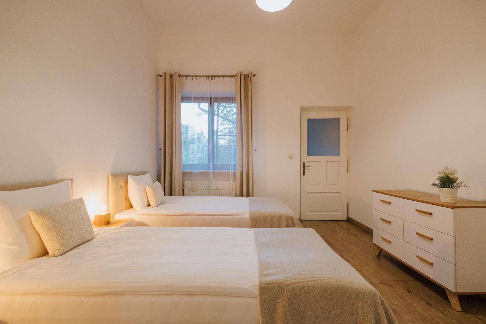 Atticus Apartments クラクフ エクステリア 写真
