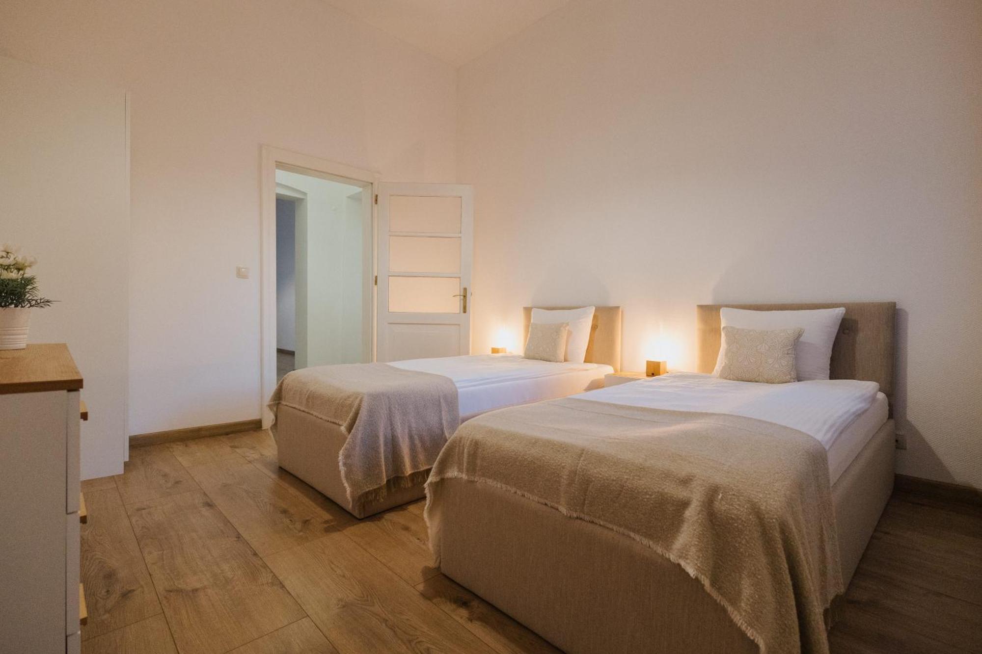 Atticus Apartments クラクフ エクステリア 写真