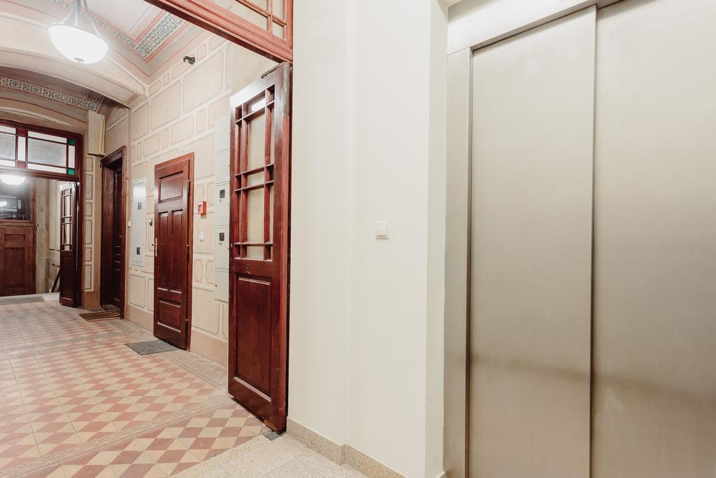 Atticus Apartments クラクフ エクステリア 写真