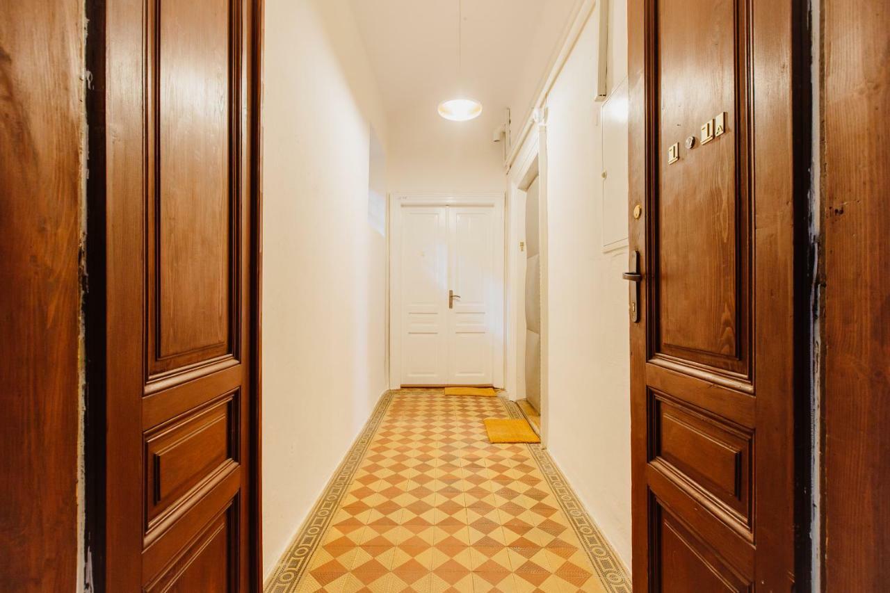 Atticus Apartments クラクフ エクステリア 写真