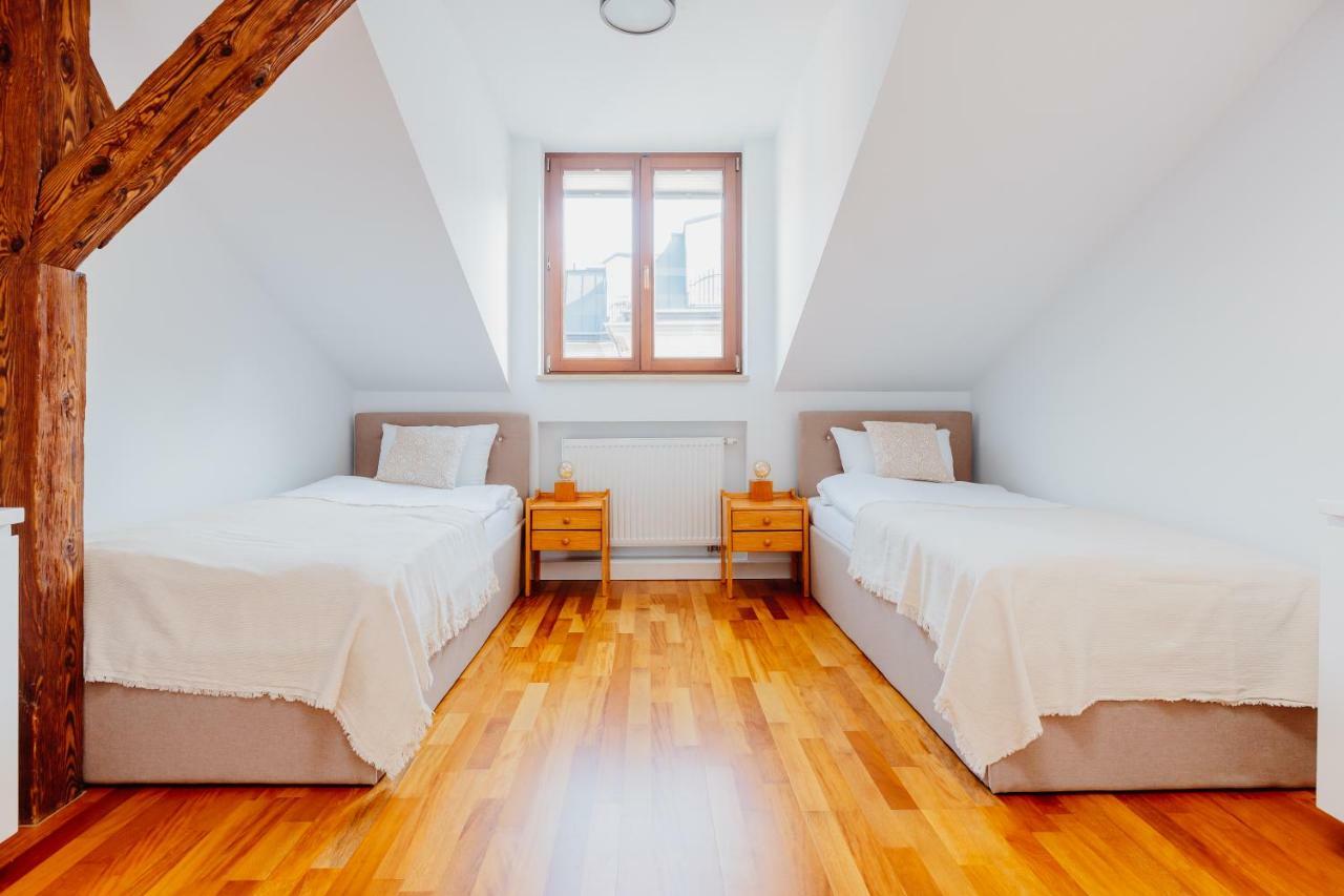 Atticus Apartments クラクフ エクステリア 写真